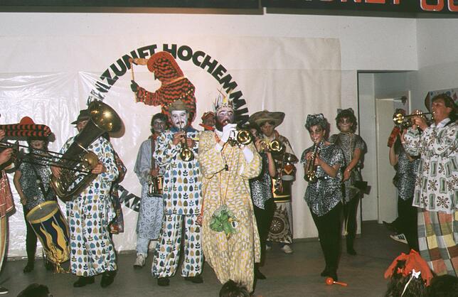 Die Guggenmusik „Emminger Blosköpf“, hier ein Bild von 1988, gibt es nicht mehr.