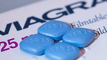 Viagra ist verschreibungspflichtig in der EU. Hier finden Sie alle Infos rund um Wirkung und Nebenwirkungen.