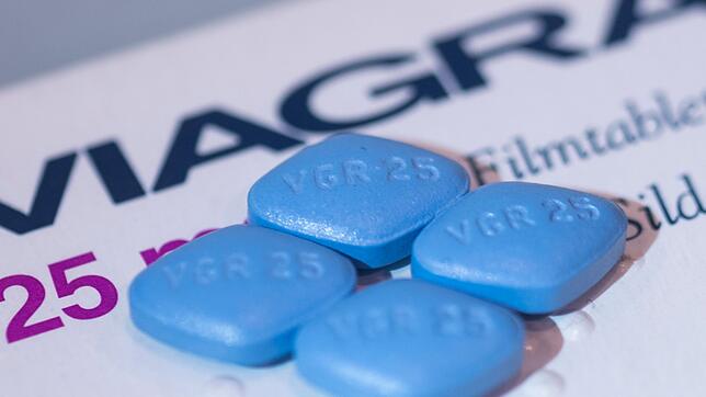 Viagra ist verschreibungspflichtig in der EU. Hier finden Sie alle Infos rund um Wirkung und Nebenwirkungen.