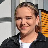 Maria Probst, 14 Jahre: &bdquo;Ich find&lsquo; es gut, dass es in der Schule die Vorsichtsmaßnahmen gibt wegen Corona.&ldquo;
