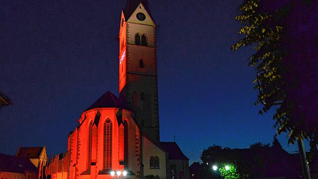 St. Nikolaus während der &bdquo;Night of Light&ldquo;-Aktion.