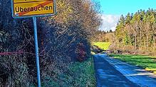 Die Straße zwischen Überauchen und Rietheim wird 2025 neu gemacht. Bild: Dorer