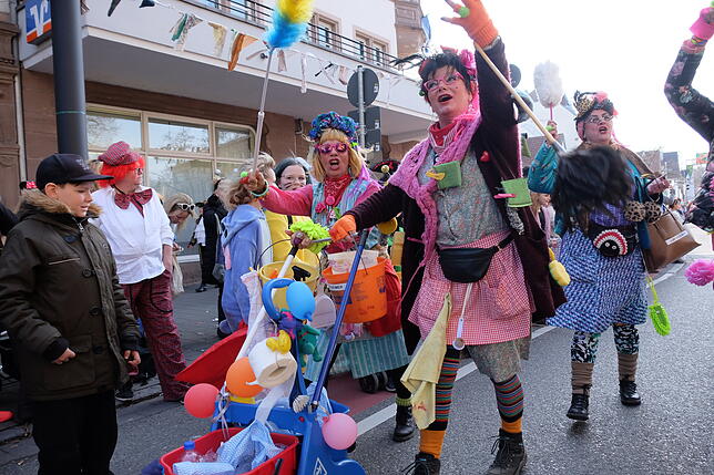 Bild 27: Bilder vom großen Narrenbaum-Umzug aller Singener Zünfte (Teil 1)