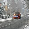 Wenn es schneit, sollen die Winterdienste überall gleichzeitig sein. Das geht natürlich nicht, denn die Straßen werden der Dringlichkeit ...