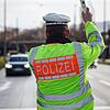 Einfache Polizeimeister gehören wie Justizwachtmeister zu den niedrigsten Einkommensgruppen unter den Beamten.