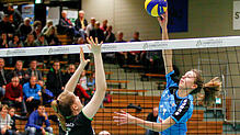 Bild : Jule Gaisser startet im Mittelblock