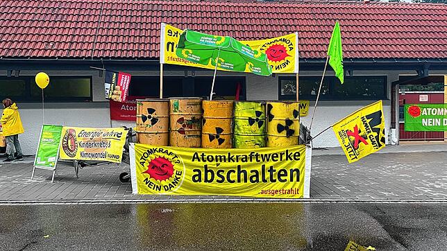 Atomgegner demonstrieren in Hohentengen gegen den Weiterbetrieb von Kernkraftanlagen und gegen das geplante Endlager Nördlich Lägern in ...