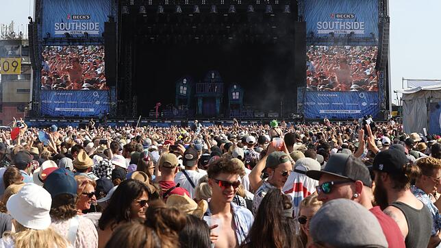 Beim Southside 2023 treten 80 nationale und internationale Bands und Solo-Musiker auf. Line-up, Timetable und Headliner für das ...