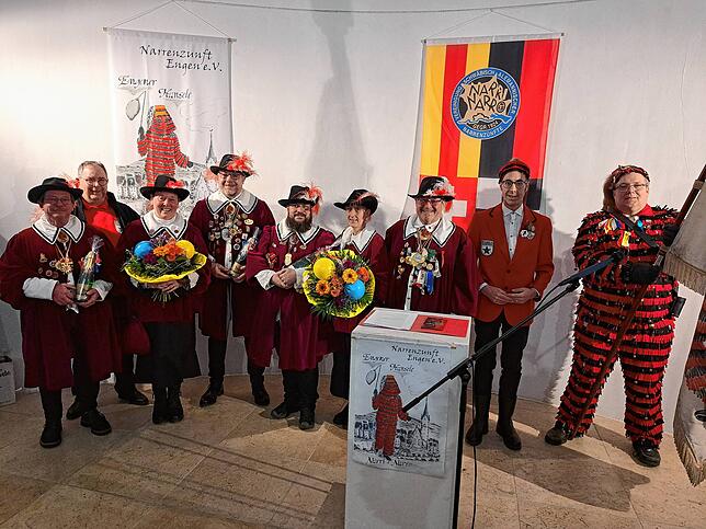 Das Jubiläum startete mit einem Festakt im Museum St. Wolfgang. Bei diesem bedankte sich Narrenpräsident Sigmar Hägele (dritter von ...
