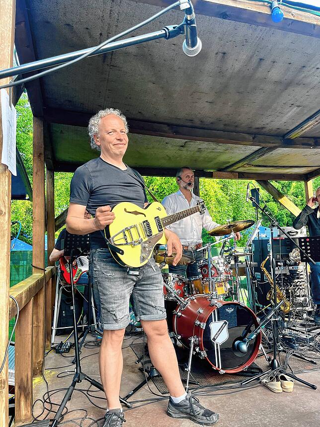 Bild 11: Gute Stimmung, volles Haus: Die Bregi House Band liefert ein fulminantes Comeback