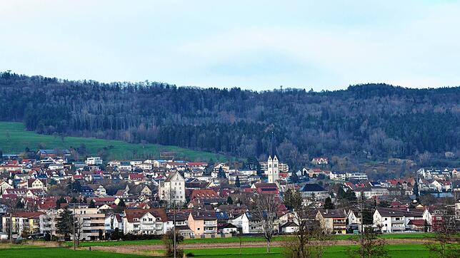 Der Gehrenberg ist als Vorzugsstandort für Windkraftanlagen ausgewiesen. Die Stadt Markdorf wird dazu demnächst eine Stellungnahme abgeben.