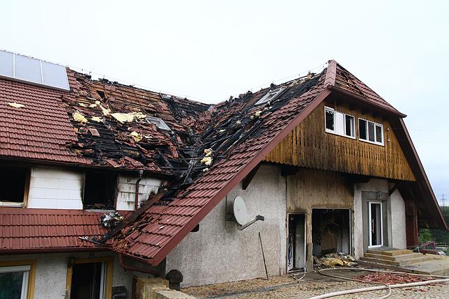 Das Haus am Tag danach. Es ist nicht mehr bewohnbar.