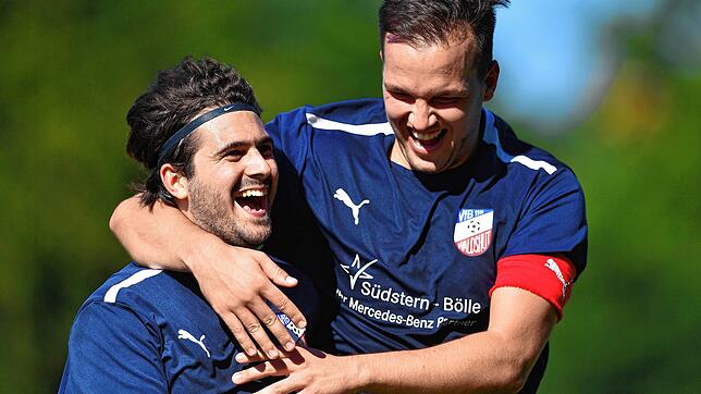 Bild : VfB Waldshut siegt 2:1 beim FC Emmendingen und steigt in die Landesliga auf &ndash; wir haben Bilder!