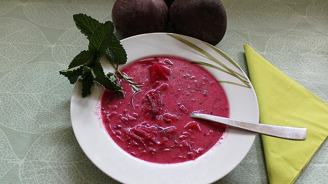 Für Gemüsefreunde: die Rote-Bete-Suppe von Agnieszka Novak.