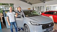 Der neue Honda HR-V kombiniert moderne Hybrid-Technologie mit intelligentem Antrieb und elegantem Design. Im Honda-Autohaus Greuner ...