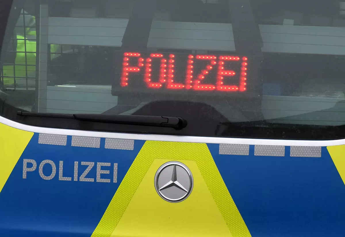 Eigeltingen Drei Verletzte Und 60 000 Euro Schaden Bundesstra e 14 eigeltingen-drei-verletzte-und-60-000-euro-schaden-bundesstra-e-14