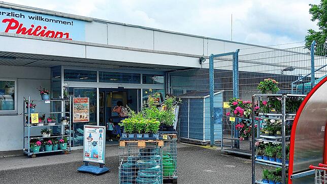 Zieht es Thomas Philipps von Schopfheim nach Rheinfelden? Die Haus- und Gartenbedarf-Discounter muss den dortigen Standort Ende Juni ...