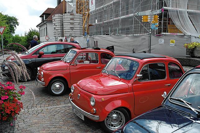Bild 16: Bilder vom Treffen der Vespa-Freunde und Fiat-500-Liebhaber bei der Italienischen Woche in Markdorf
