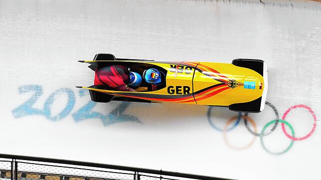 Francesco Friedrich und Thorsten Margis im Eiskanal.