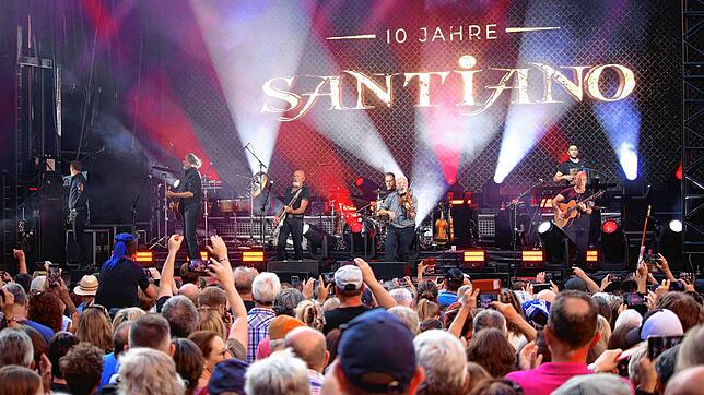 Bild : Santiano rocken auf dem Schlossplatz (Teil 1)