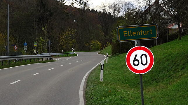 Die Landesstraße zwischen Ellenfurt und Echbeck soll saniert werden. Besonders schwere Lastwagen fahren aktuell noch einen Umweg über ...