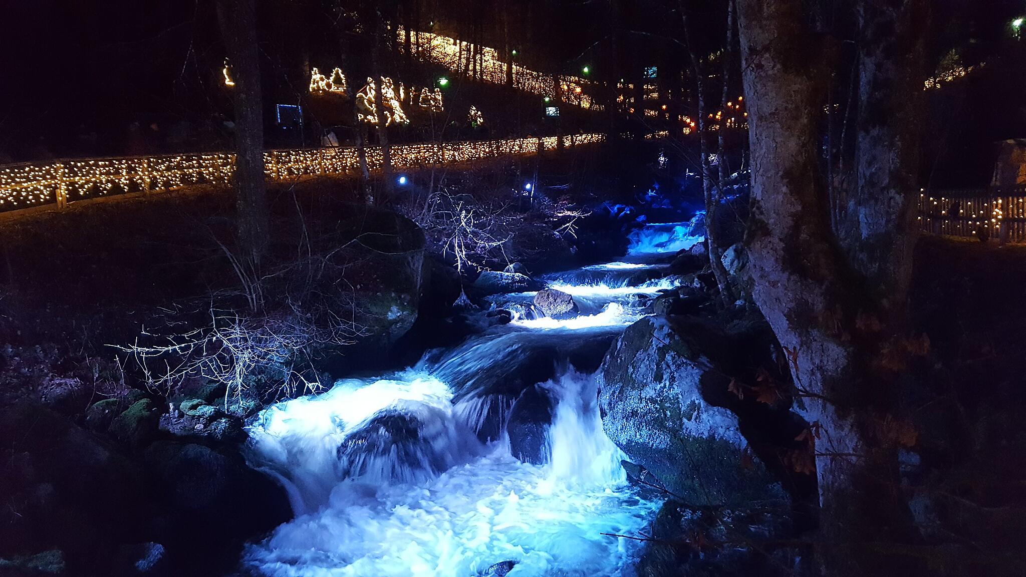 Triberg Zwischen Feuer und Eis Ein Spaziergang über den Triberger Weihnachtszauber SÜDKURIER