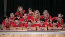 Die Wolterdinger Weiherhexen-Showtanz-Gruppe mit Oliver Fesenmeyer, von links unten, Marco Greuter, Dominik Schillinger, Thomas ...