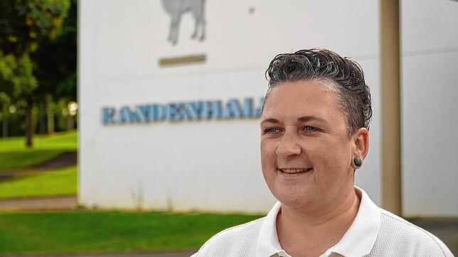 Barbara Mick (39) ist in Tengen-Talheim aufgewachsen. Im damaligen Blumenfelder Pflegeheim hat sie Altenpflegerin gelernt – und wohnt ...