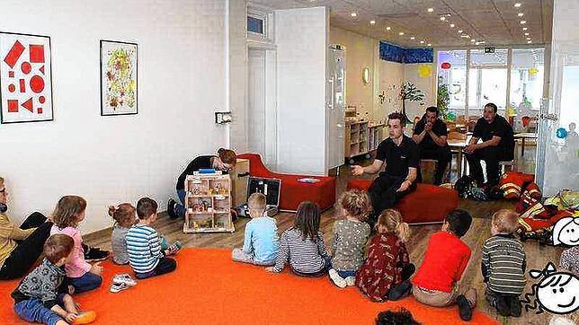 Die Feuerwehr Schonach vermittelt Kindern in Kindergarten und Schule alles Wissenswerte zum Brandschutz. Dafür ist neues ...
