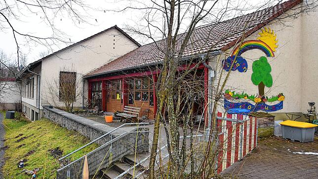 Der stark sanierungsbedürftige Kindergarten Murgtalmäuse in Hottingen soll nach dem Willen des Gemeinderates in Rickenbach geschlossen ...