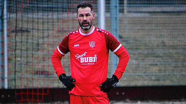 VfB Villingens Spielertrainer Adem Sari wartet mit seinem Team noch auf den ersten Saisonsieg.