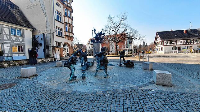 Auch am kommenden Montag wird am Poppele-Brunnen eine Mahnwache gegen den Krieg in der Ukraine stattfinden.