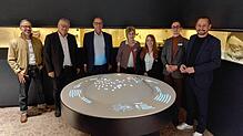 Präsentation der neuen, digitalen Magdalenenberg-Darstellung: Markus Käfer von Käfer PA, Ministerialrat Andreas Schüle, OB Jürgen Roth, ...