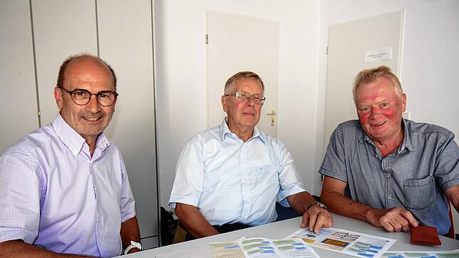 Sie sind die Köpfe der Bürgerinitiative, die Volkertshausen mit weiteren Hegau-Gemeinden in eine Fusion bringen wollen: die ehemaligen ...
