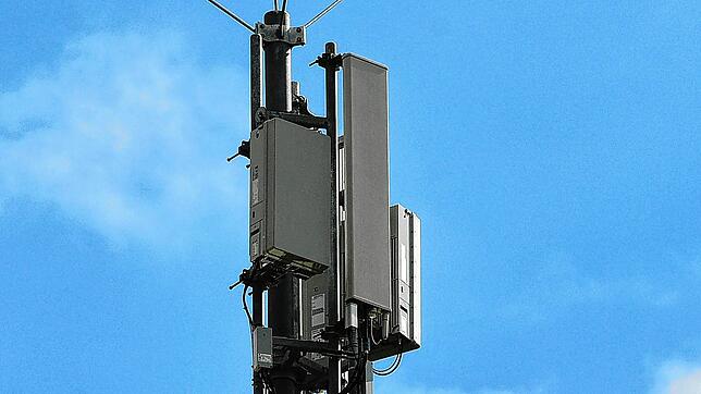 Ein Sendemast für den künftigen Mobilfunkstandard 5G. (Dieses Symbolbild wurde 2019 aufgenommen.)