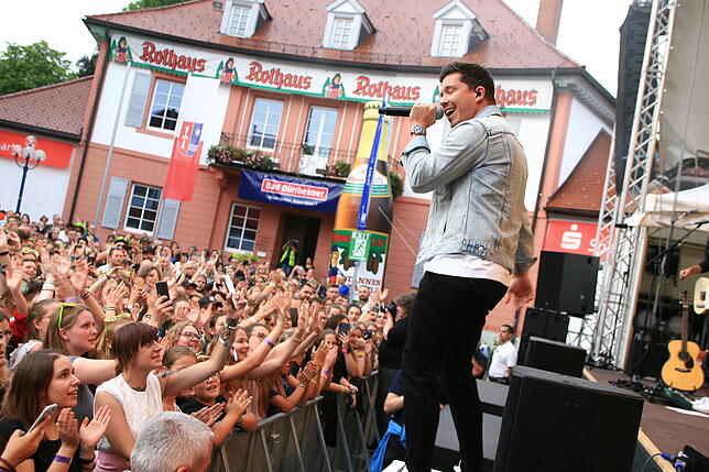 Bild 4: Bilder vom Konzert von Nico Santos im Rahmen der SommerSinnfonie