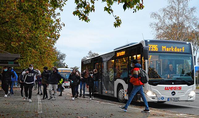 Keine Busfahrt ohne Maske.