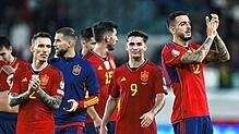 Trainiert die spanische Nationalmannschaft nächsten Sommer auf dem Platz des SV Aasen? Superstar Gavi (Zweiter von rechts) könnte ...