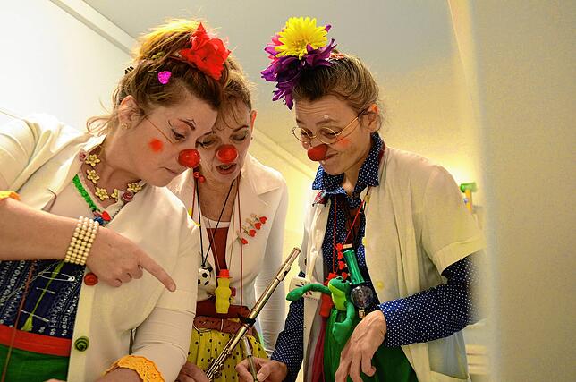 Gute Laune, Humor und Spontanität sind für die Klinikclowns unverzichtbar.
