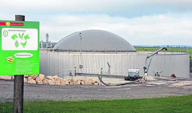 Unmittelbar an die bestehende Biogasanlage soll in Hahnennest ein riesiger Viehstall für bis zu 1000 Kühe gebaut werden.