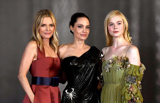 Die Hauptdarstellerinnen von „Maleficent 2“: Michelle Pfeiffer (von links), Angelina Jolie und Elle Fanning.