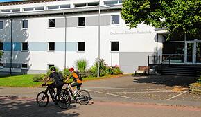 Ein Gerücht über eine Gefahrenlage an der Grafen-von-Zimmern-Realschule in Meßkirch sorgte unter den Eltern für eine große Beunruhigung.