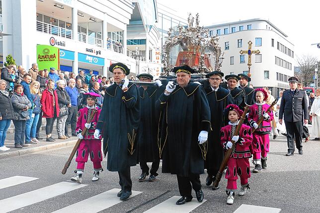 Bild 23: Die schönsten Bilder zum Fridolinsfest in Bad Säckingen