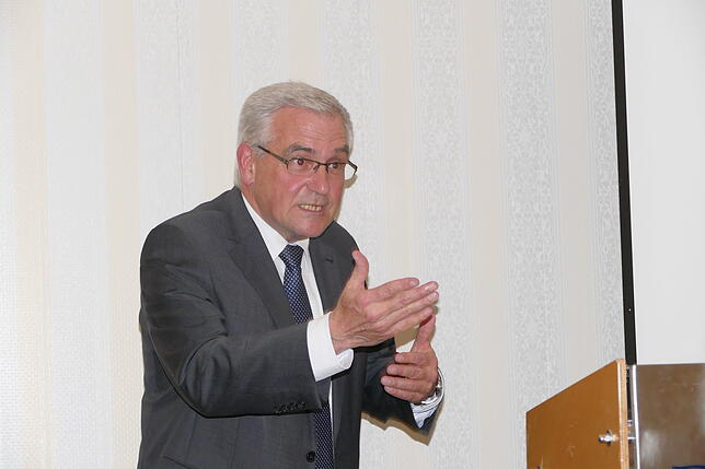 &bdquo;Es war spannend und anspruchsvoll. Aber wir mussten keine einzige Entscheidung bereuen.&ldquo;Roland Hecker, Projektleiter der ...