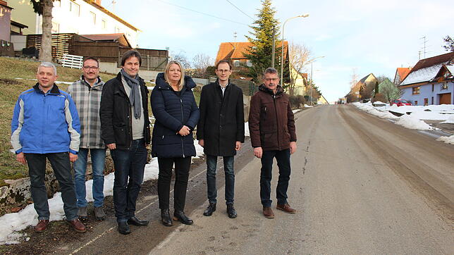 Im März sollen die Bauarbeiten in der Freiburger Straße beginnen. Volker Koch (von links), Marcus Greiner, Uwe Hauser, Antje Krotzinger, ...