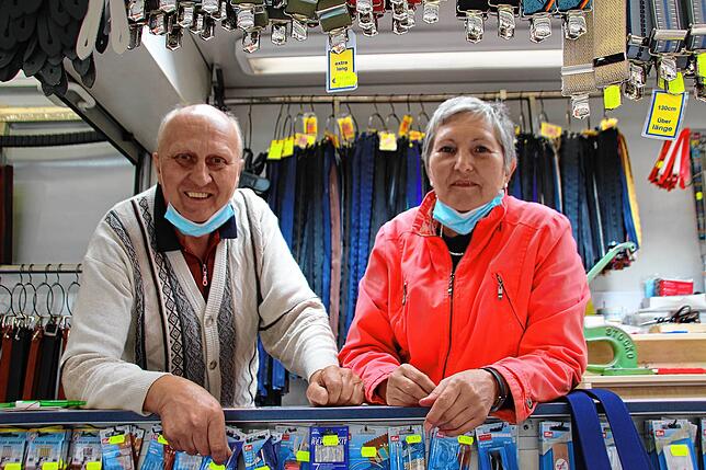 Für Rudolf und Gabriele Kleinknecht ist der Stockacher Krämermarkt wegen Corona erst der fünfte in diesem Jahr.