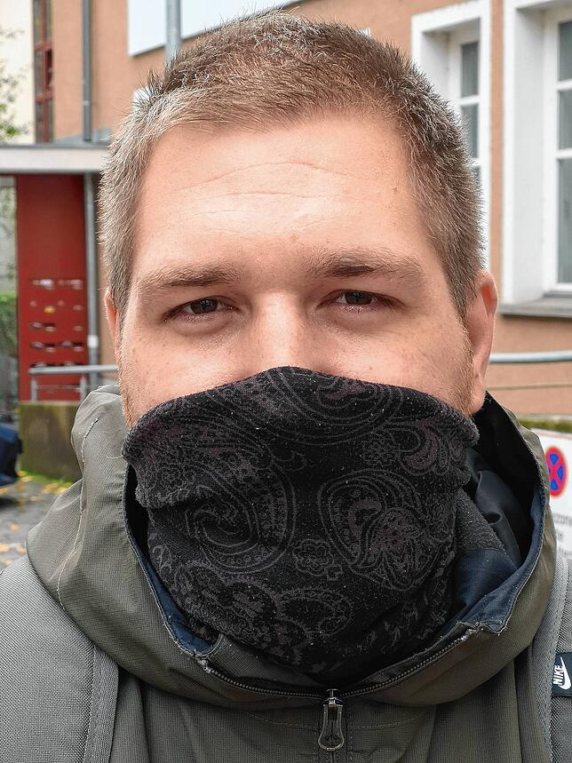 Ljubisa Popovic, 26, Überlingen: &bdquo;Für die Gastronomie ist der Lockdown eine echte Katastrophe. Ich habe als Koch gearbeitet und ...
