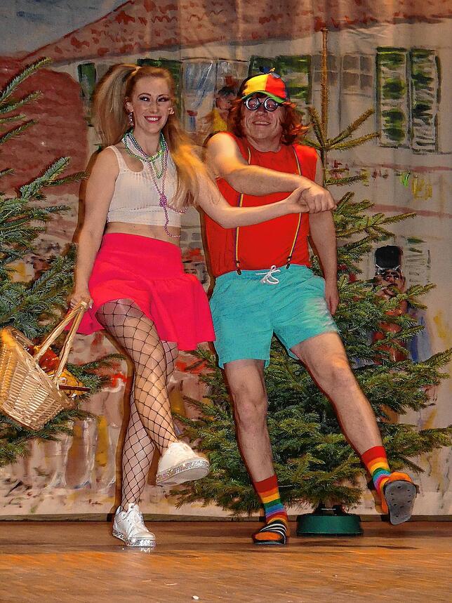Hänsel und Gretel spazieren in der Märchenstunde 2.0. Eine sehr moderne, pfiffige Version nach Grimmscher Vorlage.
