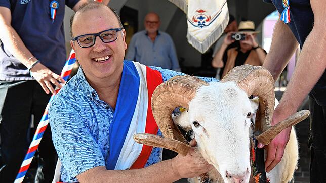 Bild : Die schönsten Bilder der Bocktaufe der 556. Waldshuter Chilbi – Teil 2