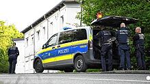 Auf der Suche nach einem flüchtigen Mann hat es in einem Ravensburger Flüchtlingsheim einen größeren Polizeieinsatz gegeben. Auch ...